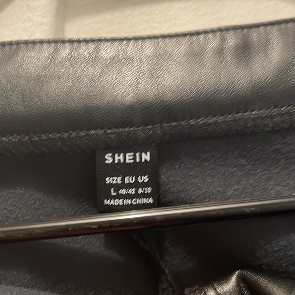 Bundle - Picture 6 of 10